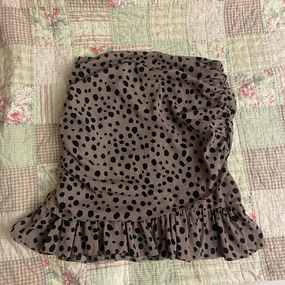 ViVI Dresses & Skirts - ViVI Asymmetrical Brown and Black Skirt